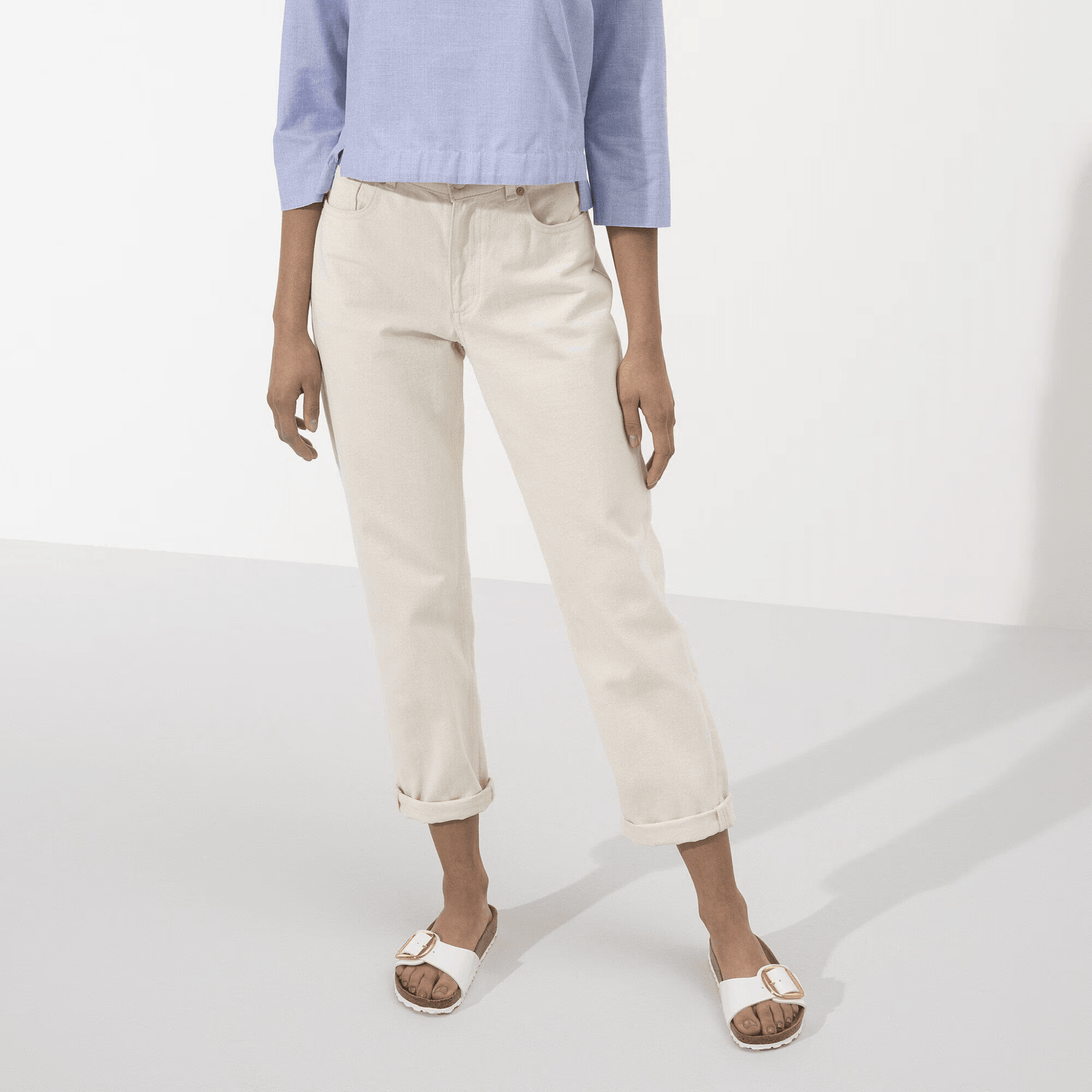 Biało-złote wąskie klapki Birkenstock Madrid Big Buckle Birko-Flor Patent