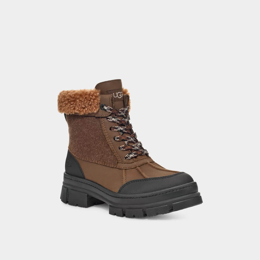 UGG Ashton Addie Tipped Dark Earth shoes