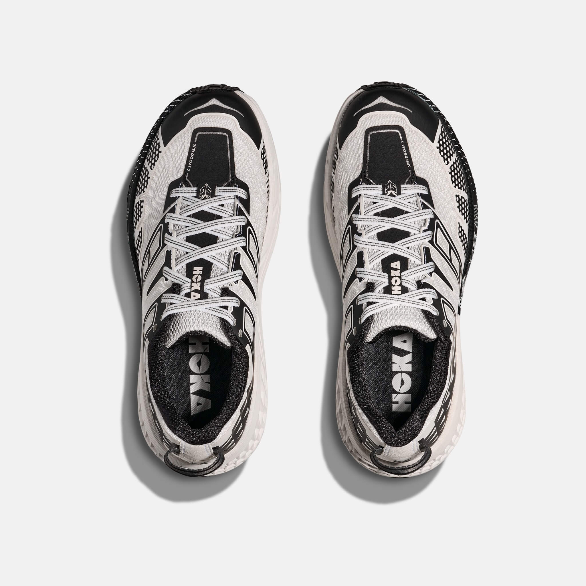 Unisex czarno-białe sneakersy Hoka Speedgoat 2