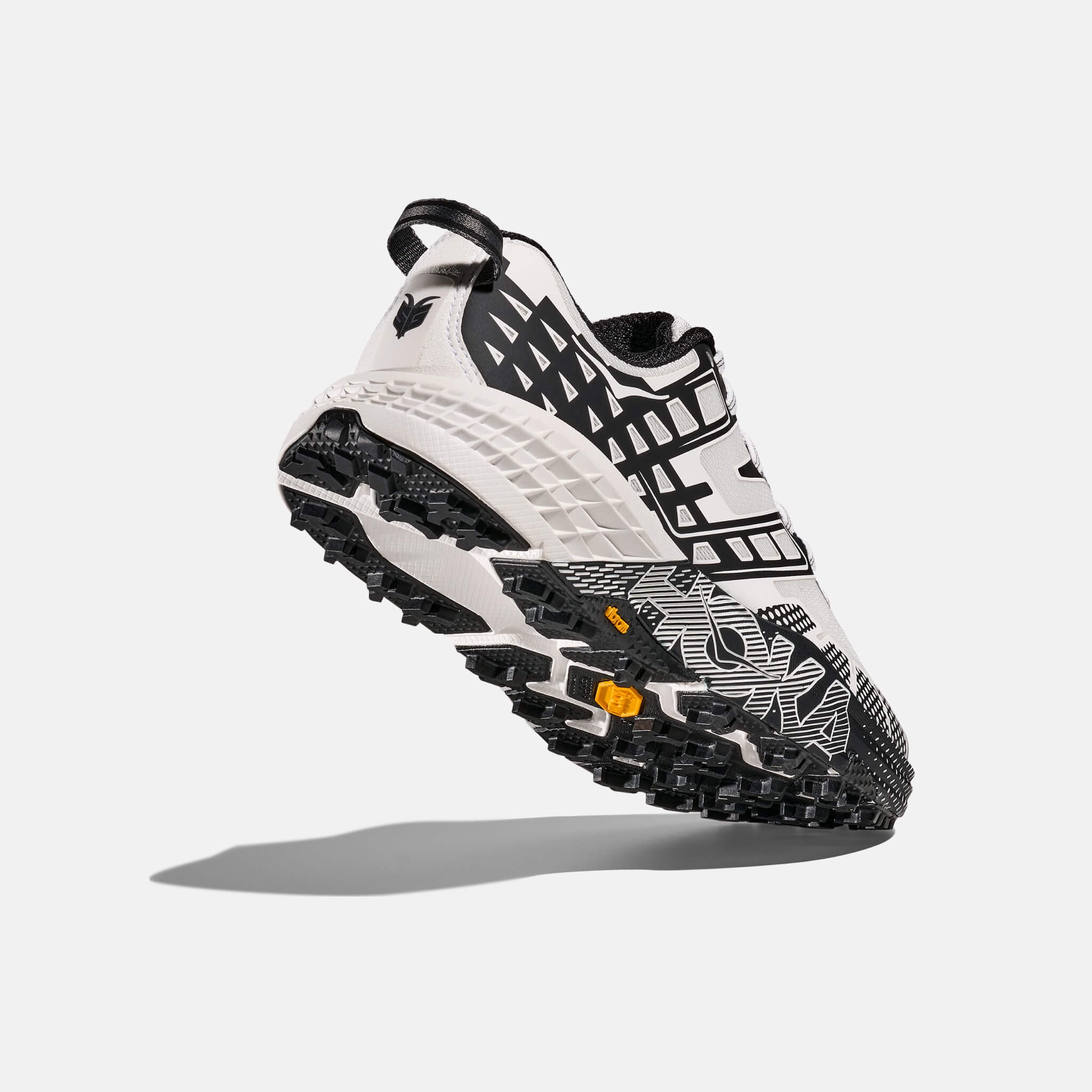 Unisex czarno-białe sneakersy Hoka Speedgoat 2