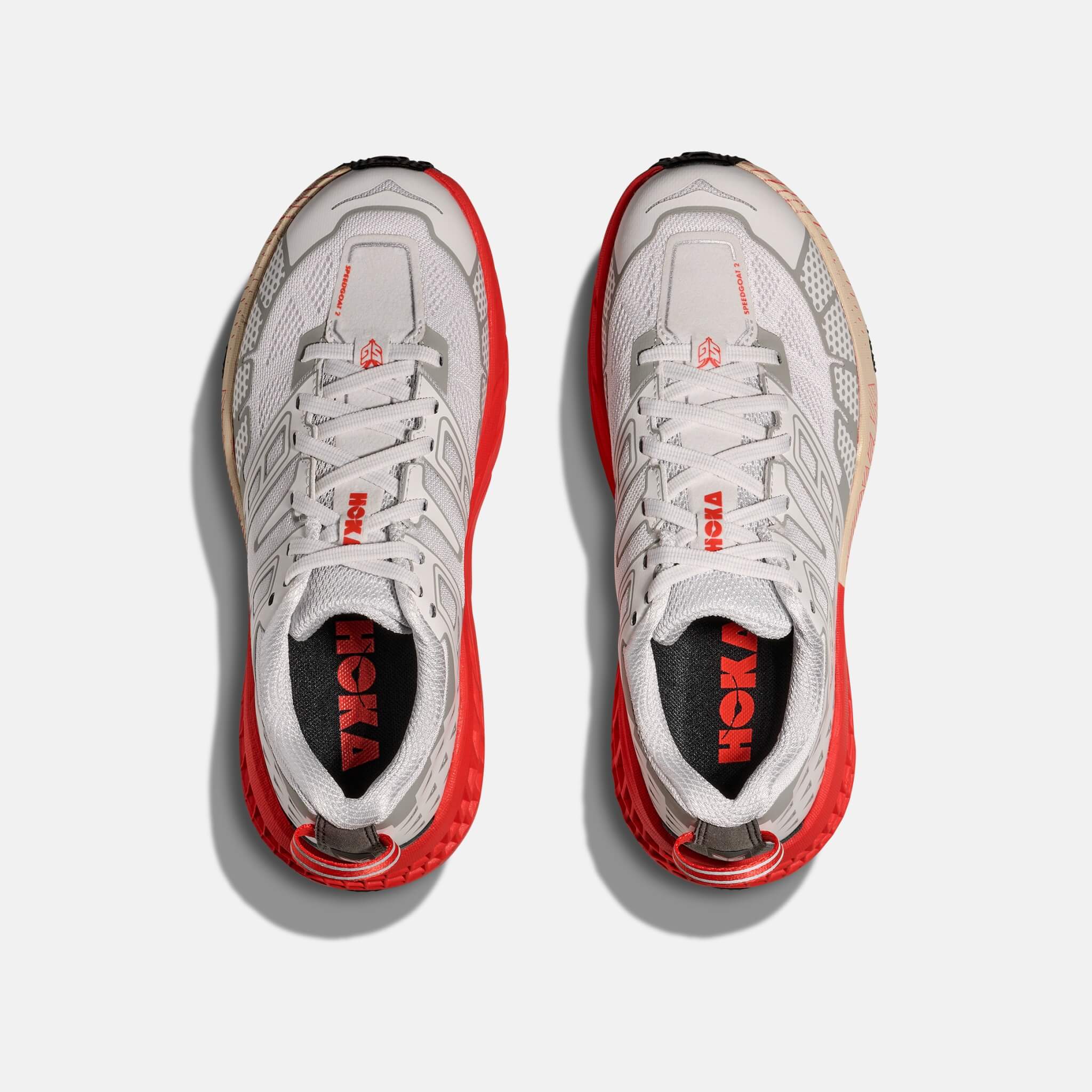 Unisex szaro-czerwone sneakersy Hoka Speedgoat 2