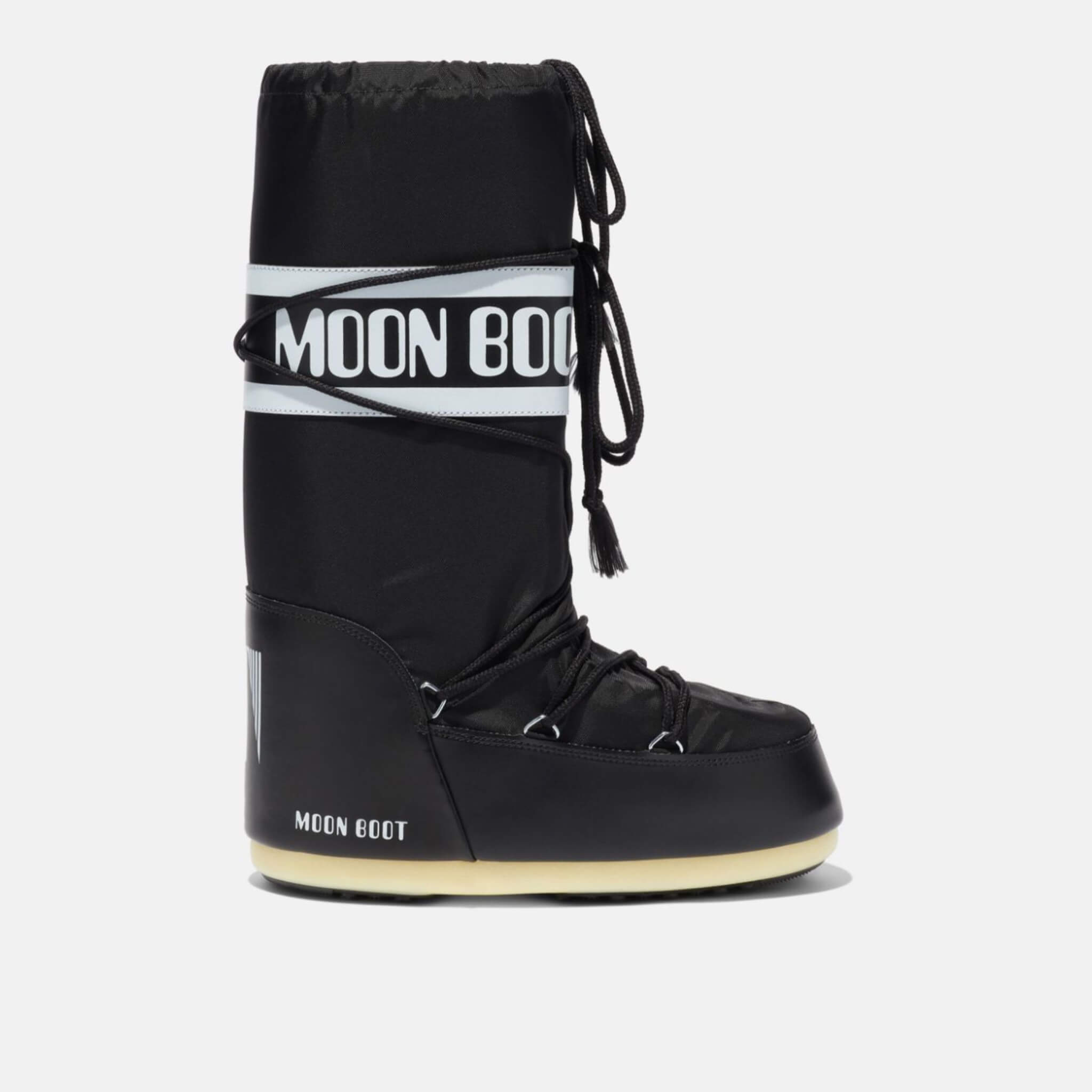 Czarne śniegowce Moon Boot Nylon