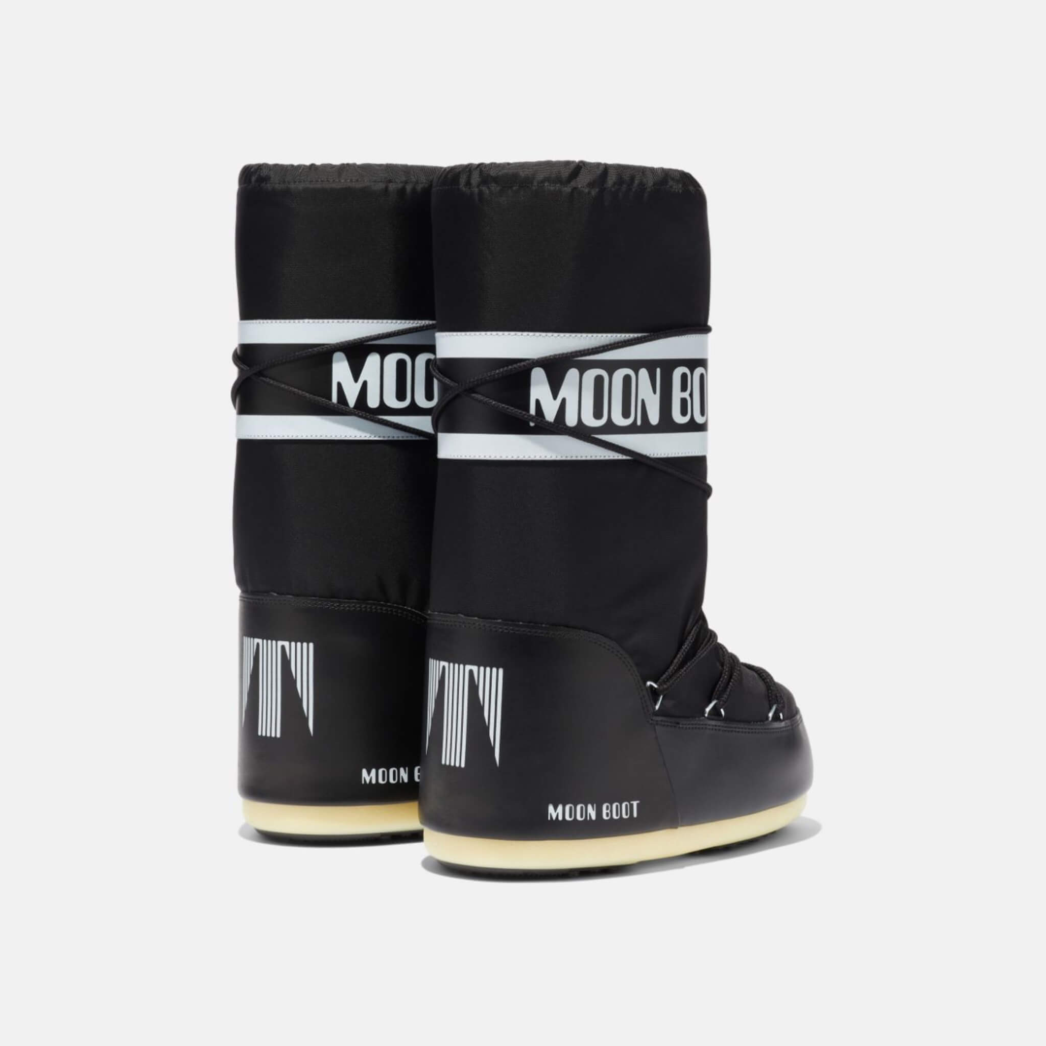 Czarne śniegowce Moon Boot Nylon