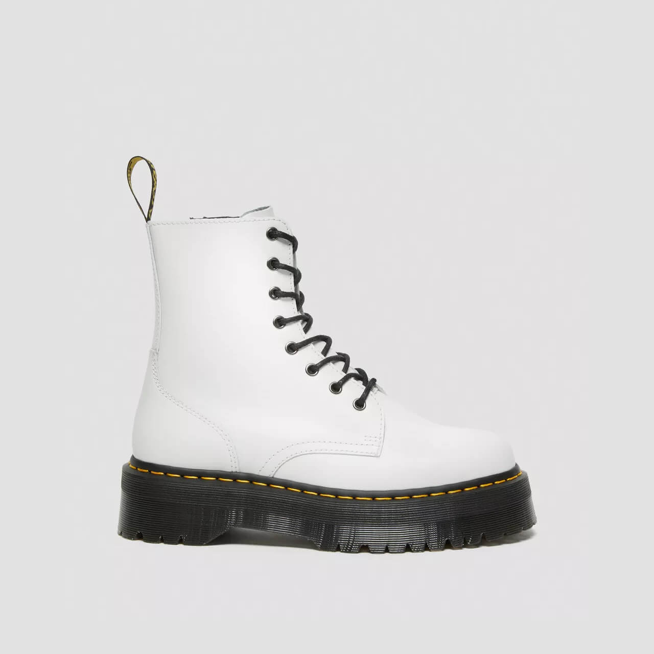 Białe botki Dr. Martens Jadon