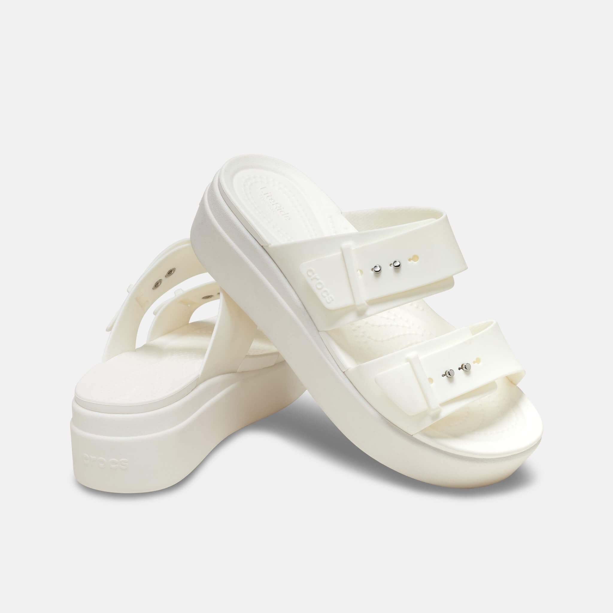 Brooklyn Buckle Low Wedge Chalk