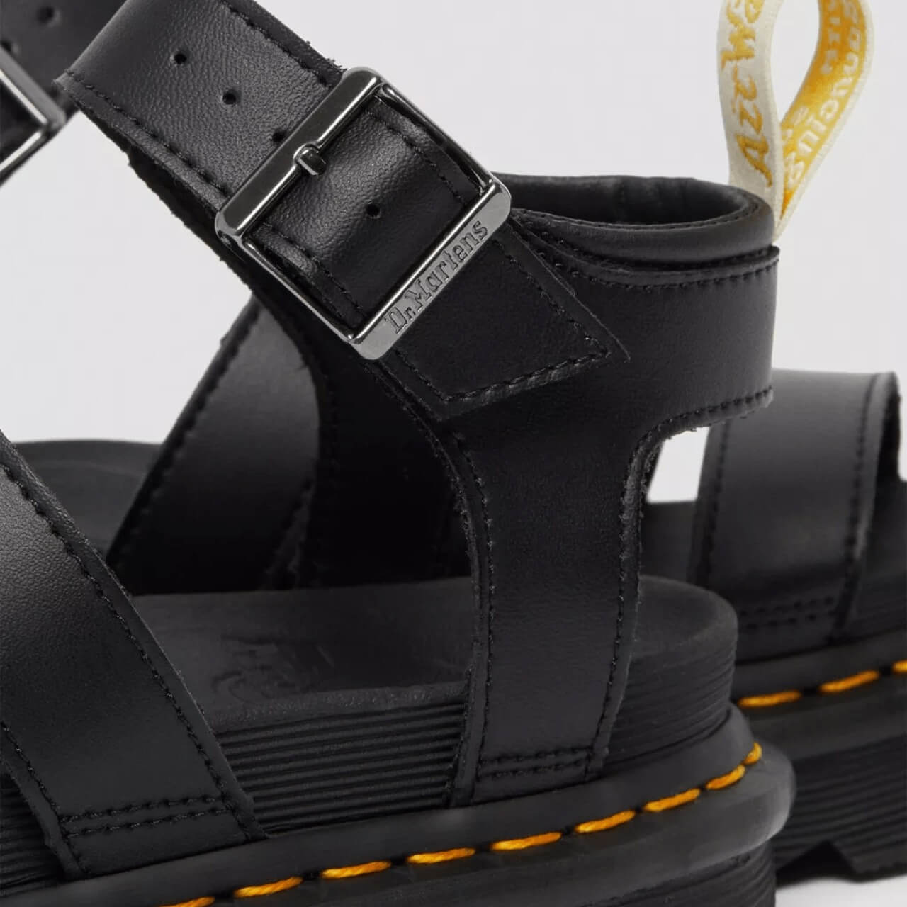 Damskie czarne sandały Dr. Martens Blaire Vegan