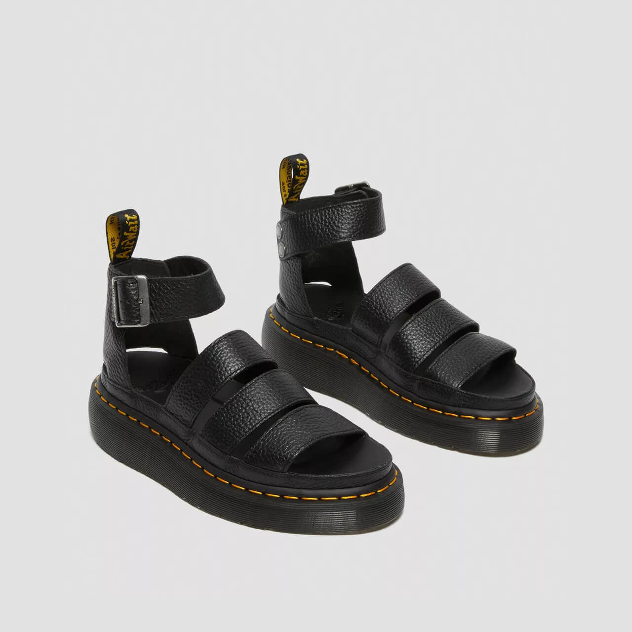 Damskie czarne sandały Dr. Martens Clarissa II Quad