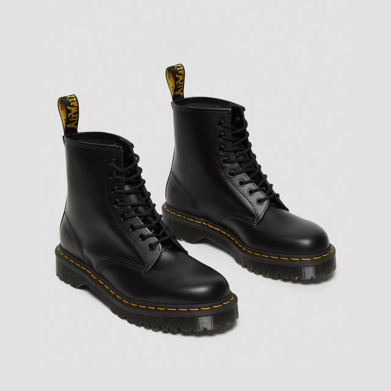 Czarne botki Dr. Martens 1460 Bex