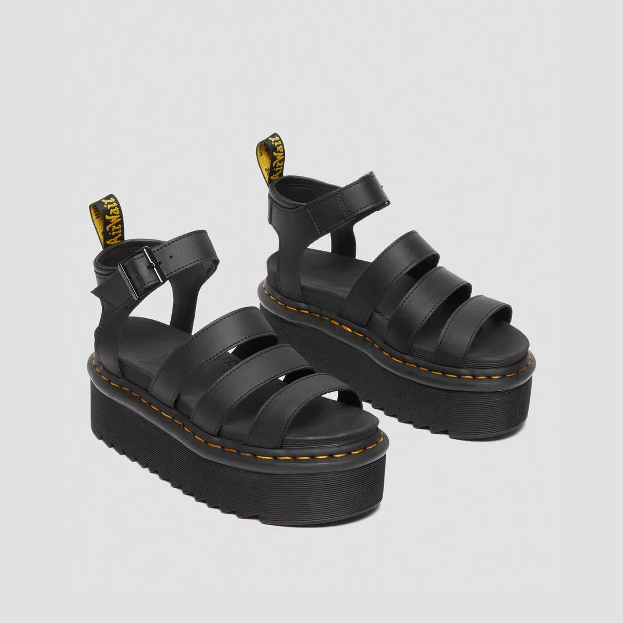 Czarne sandały damskie Dr. Martens Blaire Quad