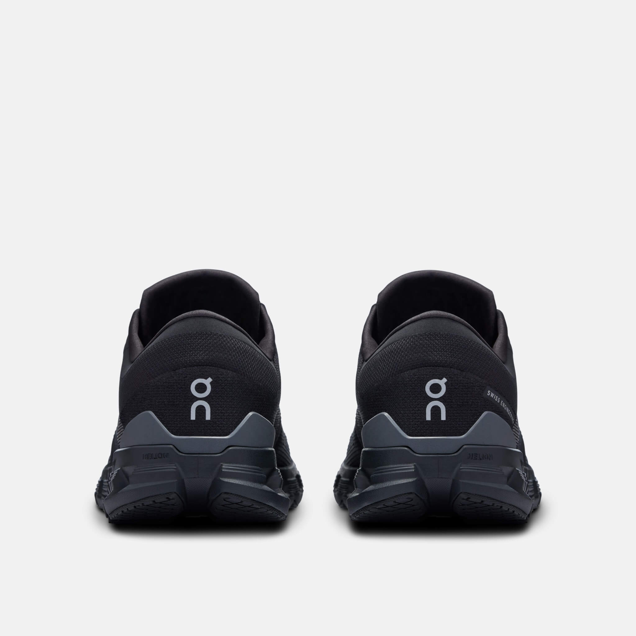 Męskie czarne buty do biegania On Cloud X 4
