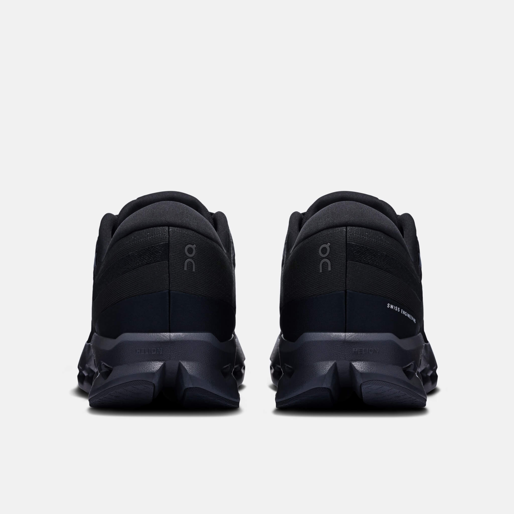 Męskie czarne buty do biegania On Cloudsurfer 2