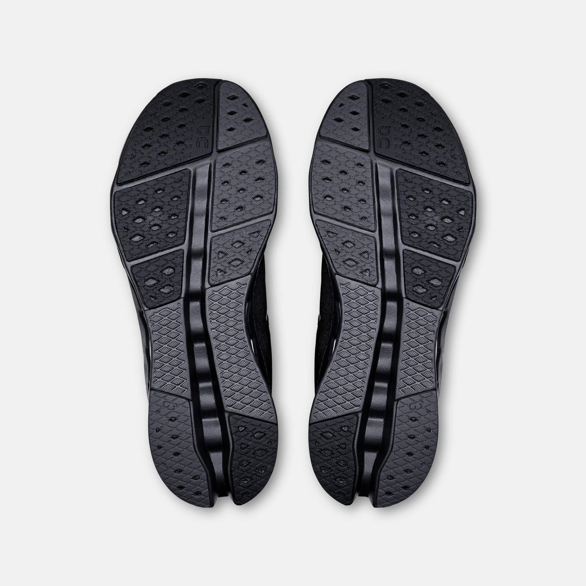 Męskie czarne buty do biegania On Cloudsurfer 2
