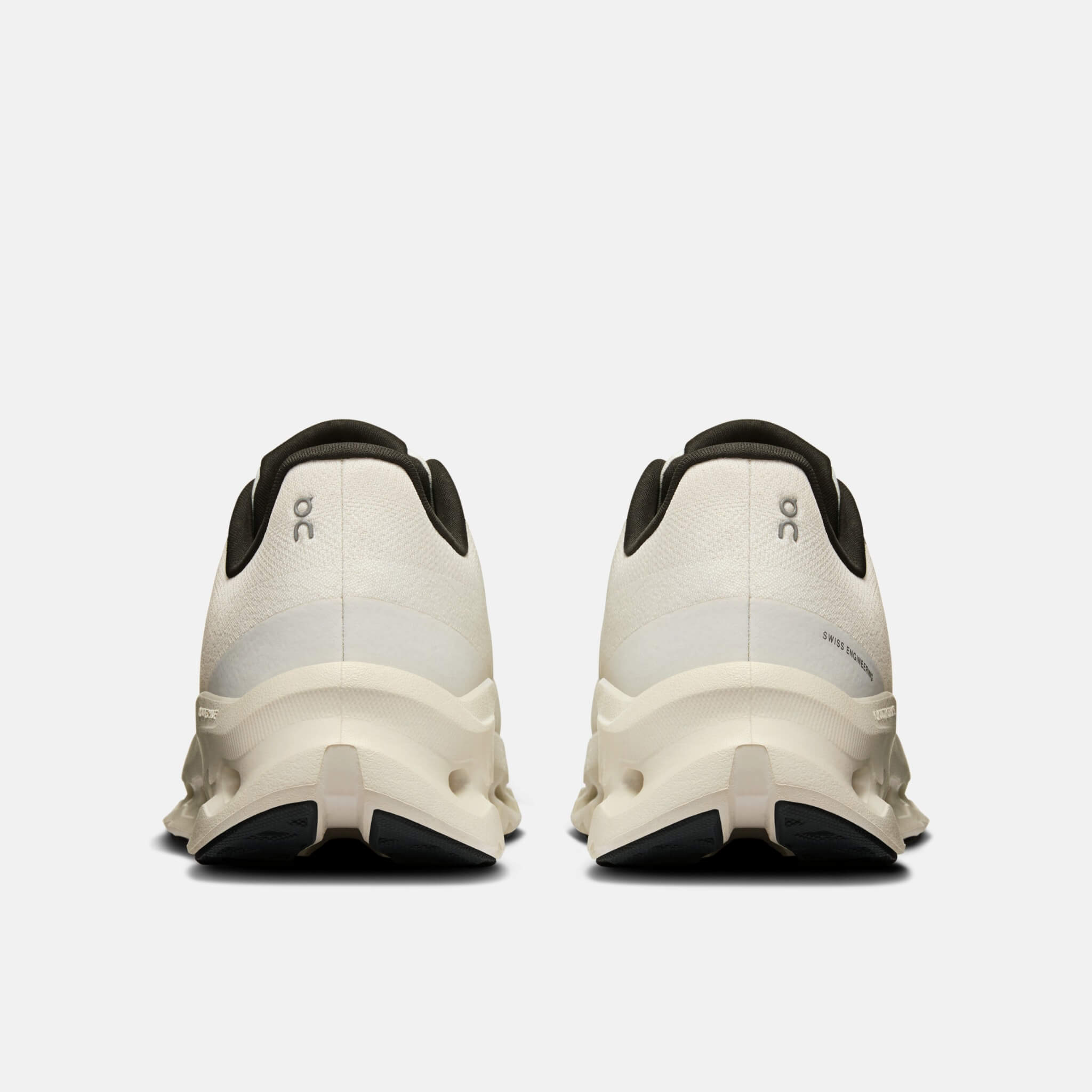 Women's beige sneakers On Cloudtilt