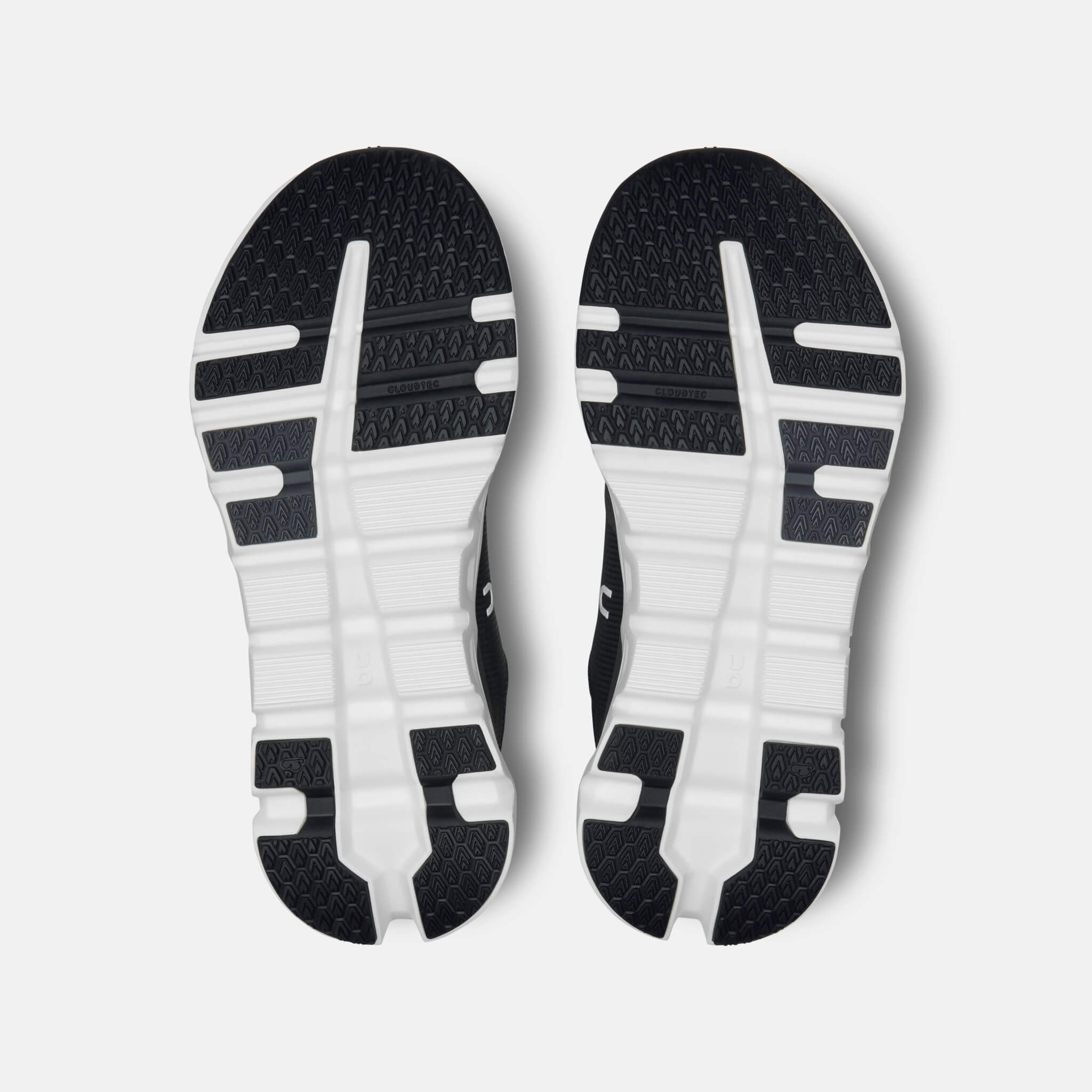 Damskie czarne buty do biegania On Cloudrunner 2