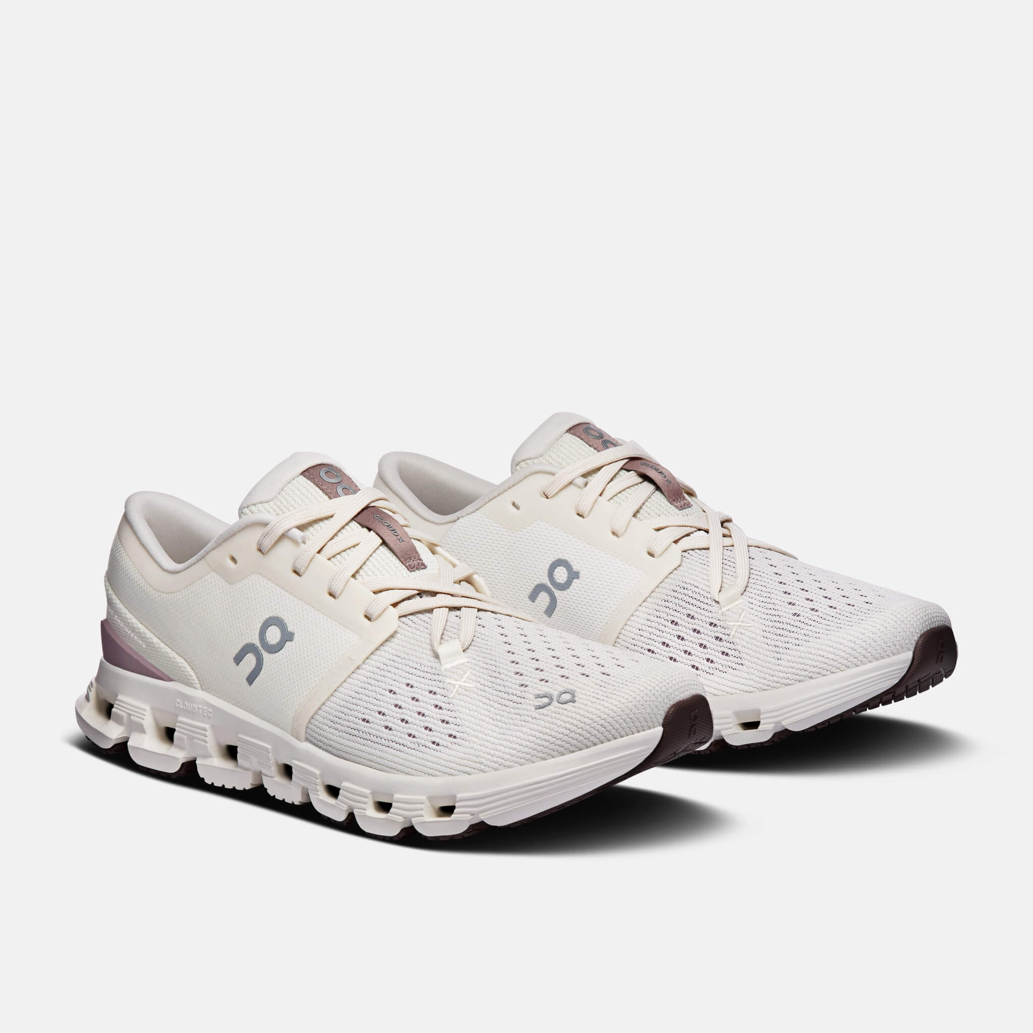 Damskie szaro-różowe buty On Cloud X 4
