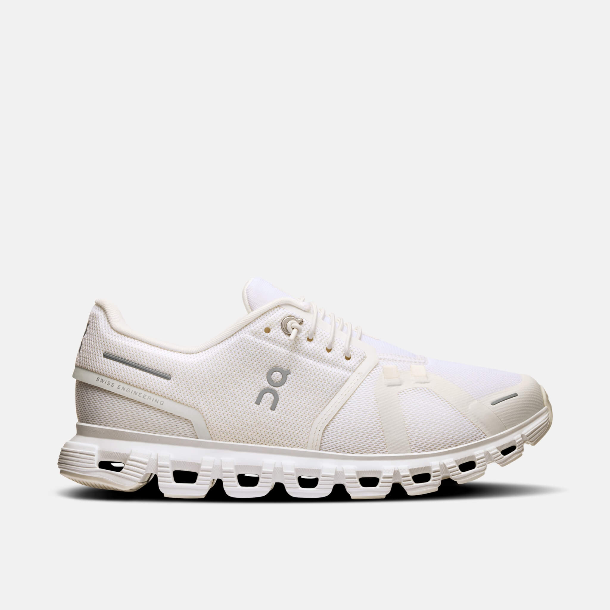 Damskie białe sneakersy On Cloud 6 1
