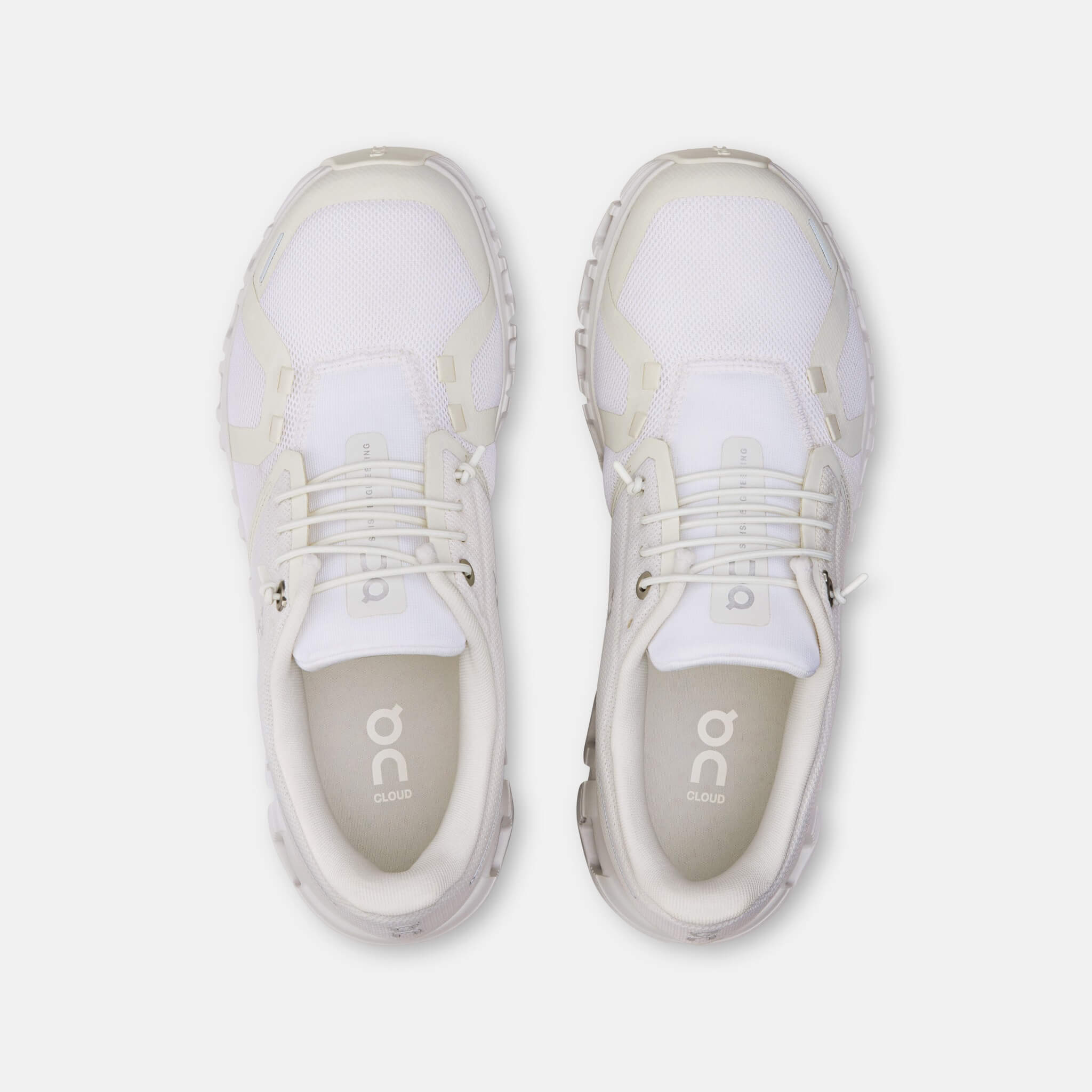Damskie białe sneakersy On Cloud 6 1
