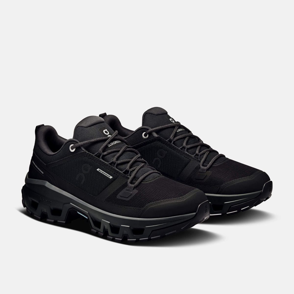 Damskie czarne buty outdoorowe On Cloudrock Low WP