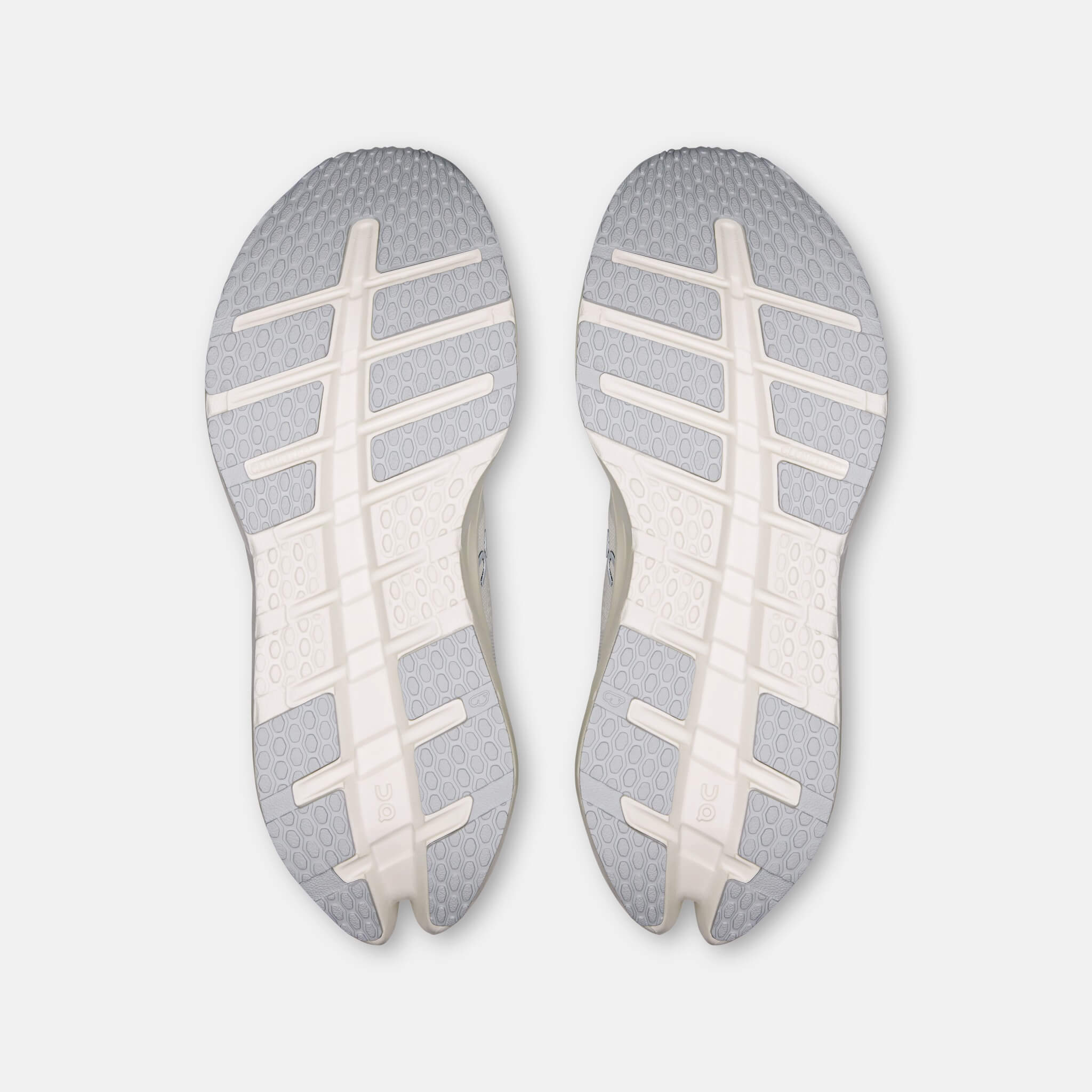 Damskie biało-szare buty On Cloudrunner 3