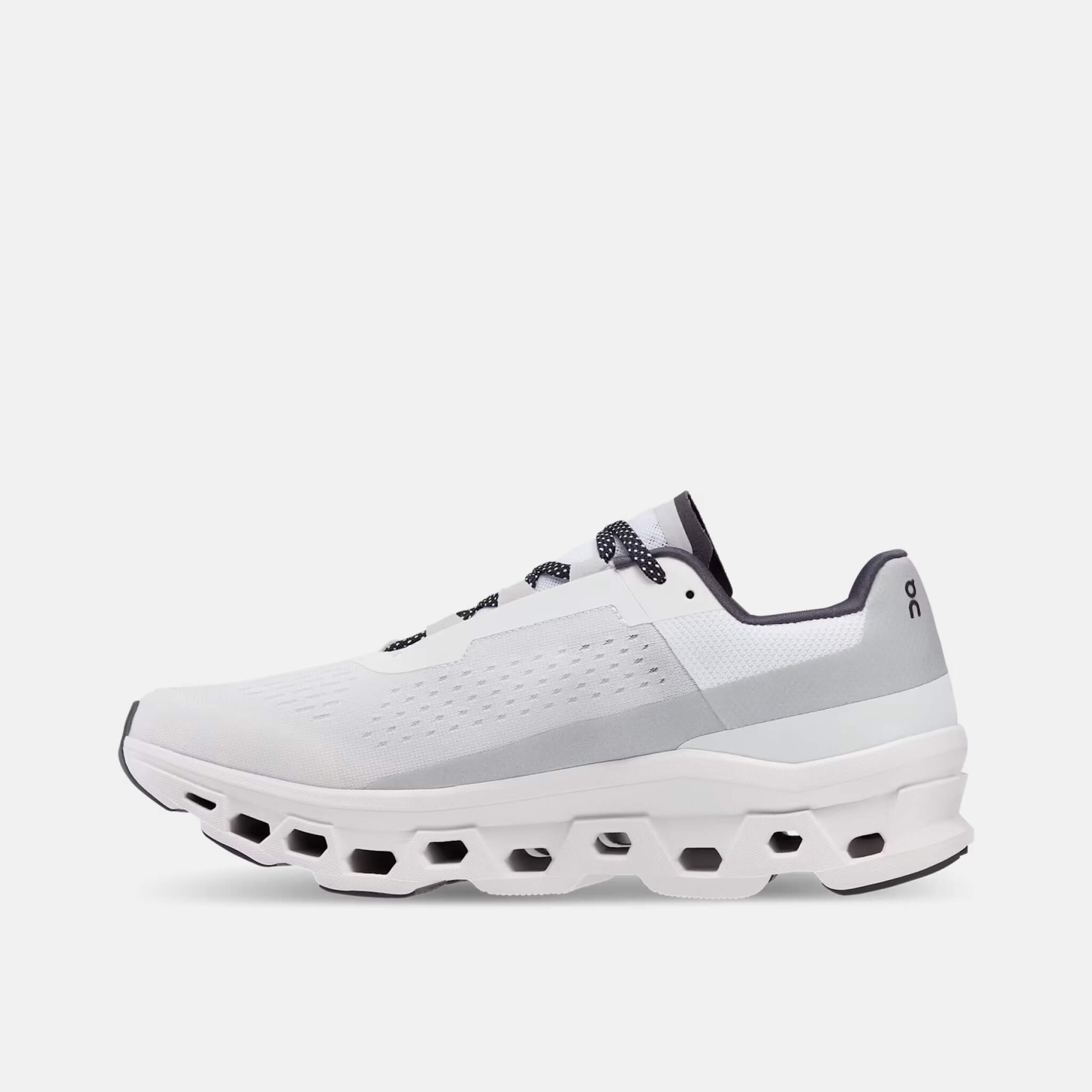 Męskie białe buty do biegania On Cloudmonster