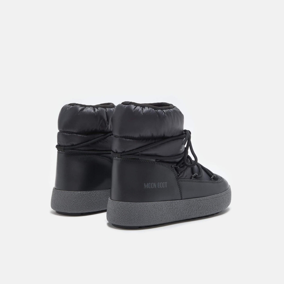 Damskie czarne śniegowce Moon Boot Ltrack Low Nylon WP