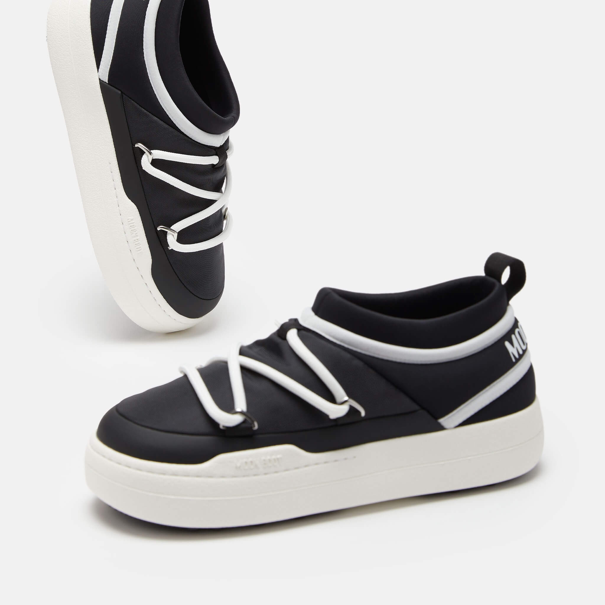 Damskie czarne kapcie Moon Boot Park Icon
