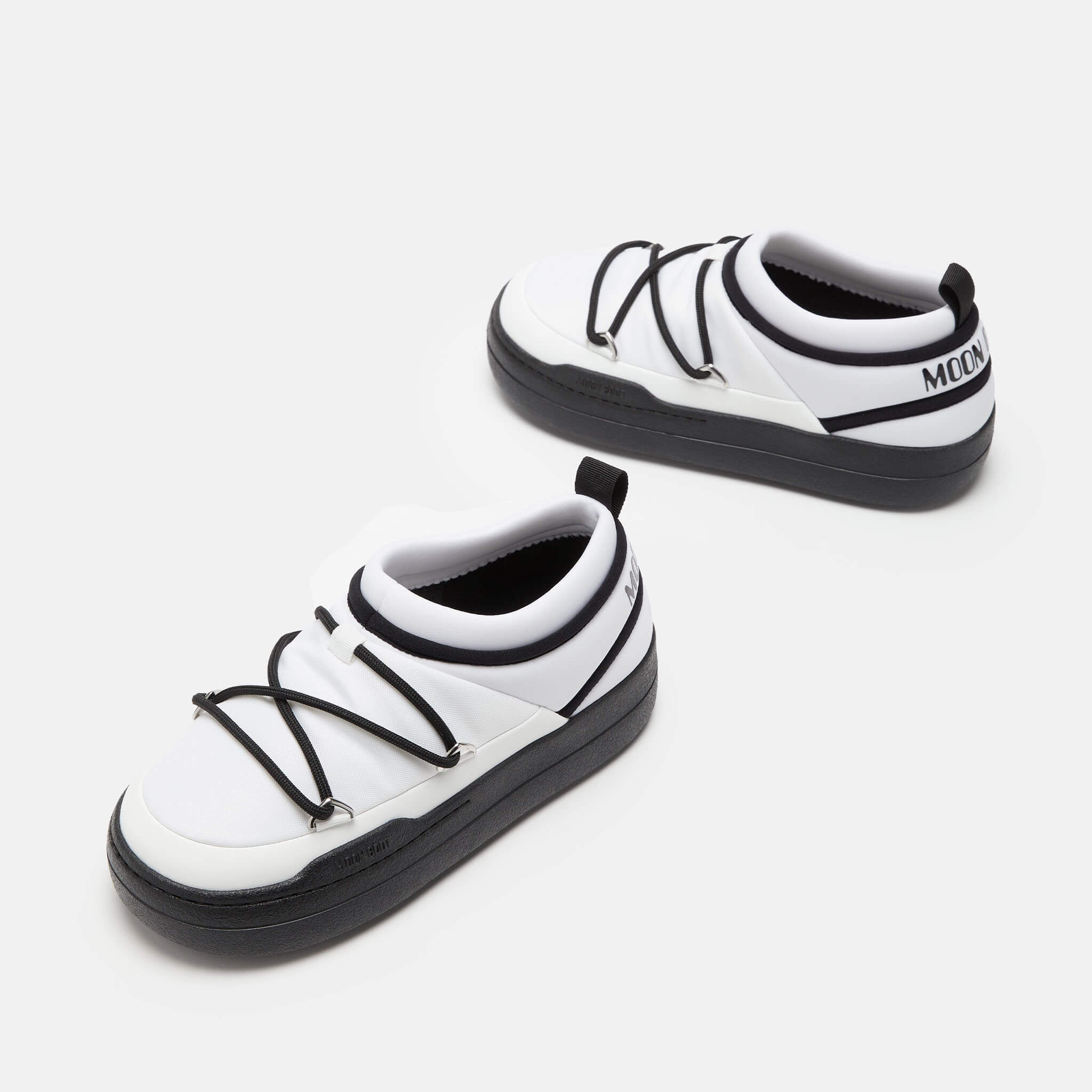 Damskie czarno-białe kapcie Moon Boot Park Icon