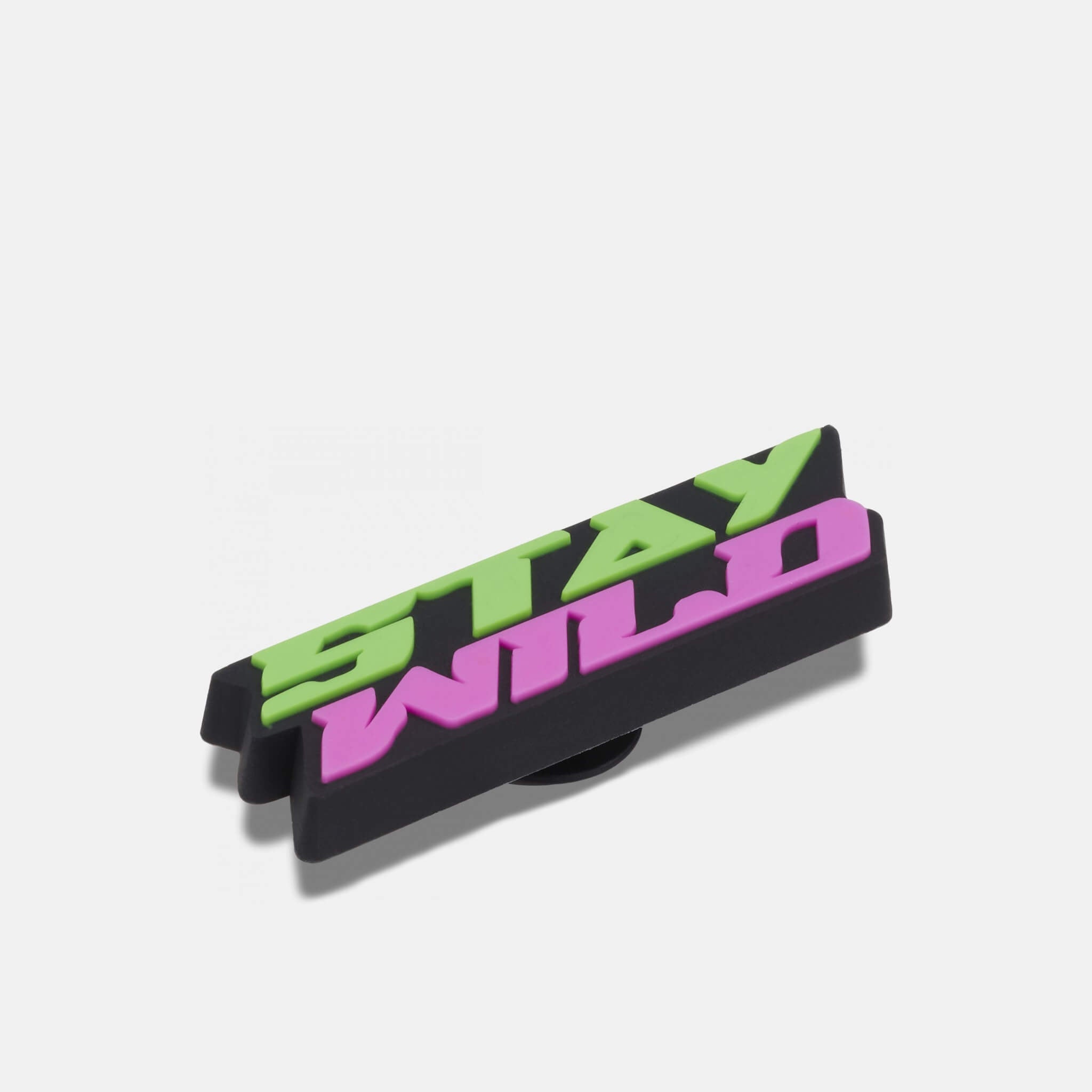 Jibbitz – Neon Stay Wild Pin
