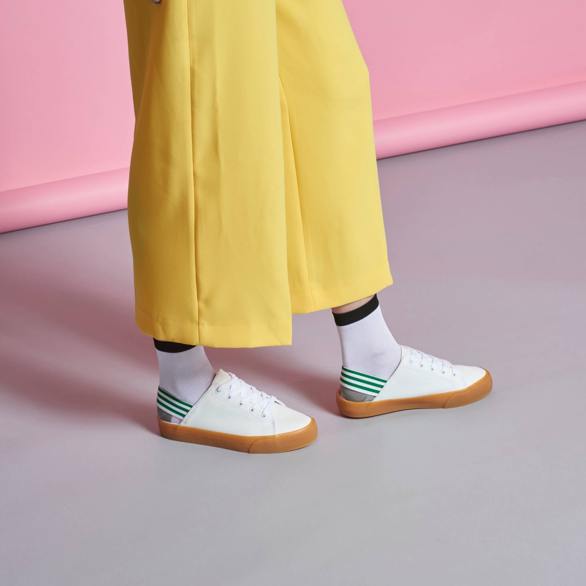 Women's White Hysteria Socks by Happy Socks Grace