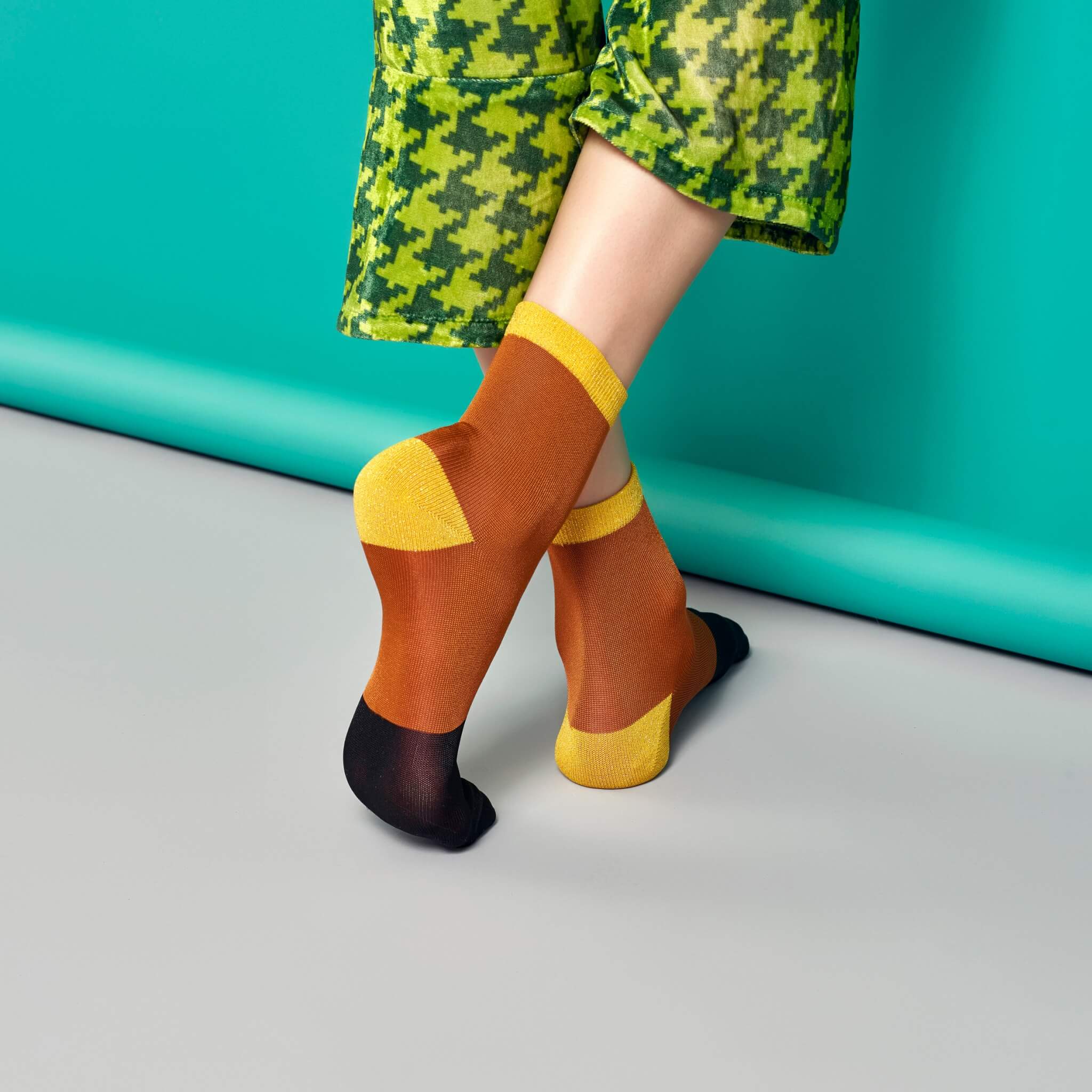 Damskie brązowe skarpetki Hysteria by Happy Socks Liza