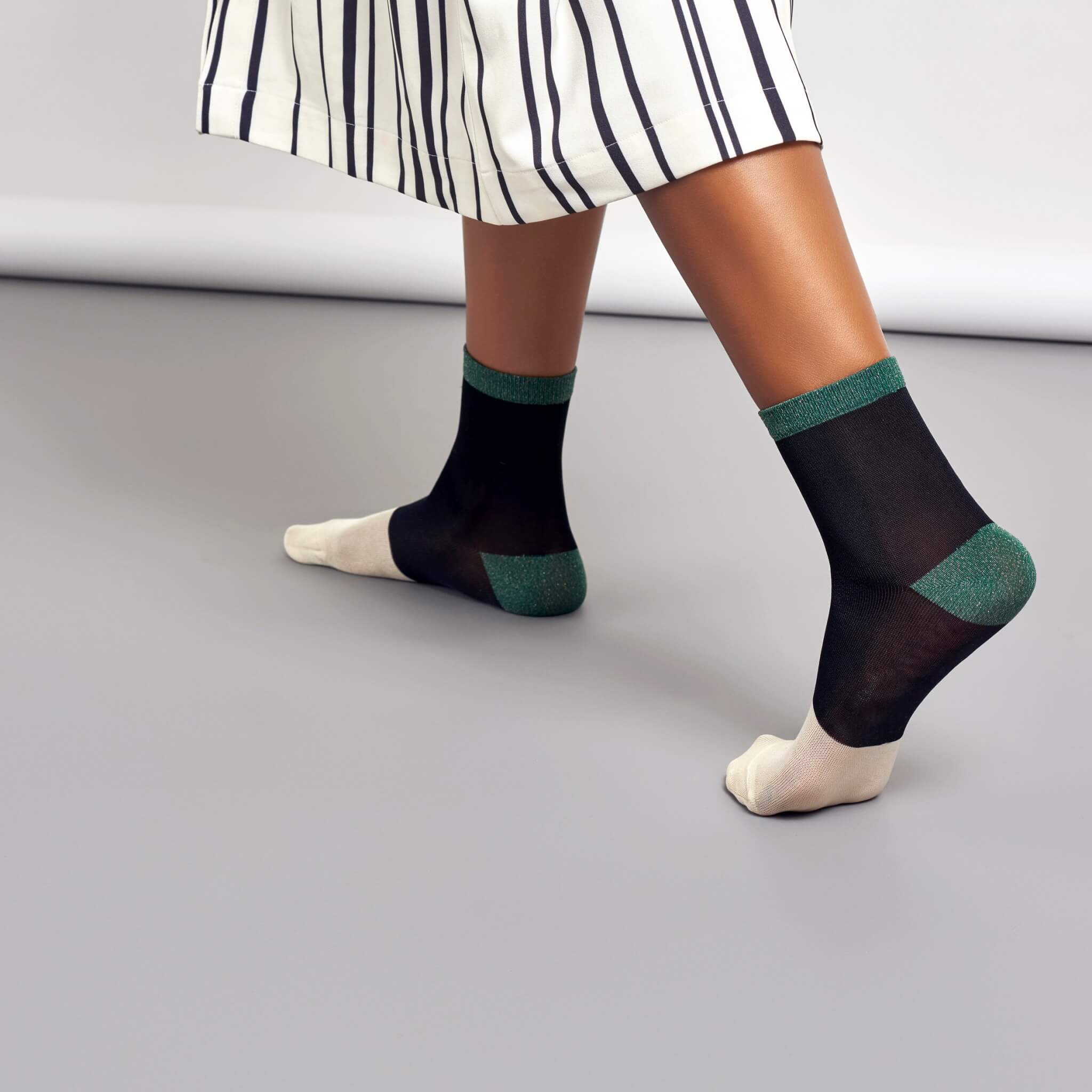 Damskie czarne skarpetki Hysteria by Happy Socks Liza