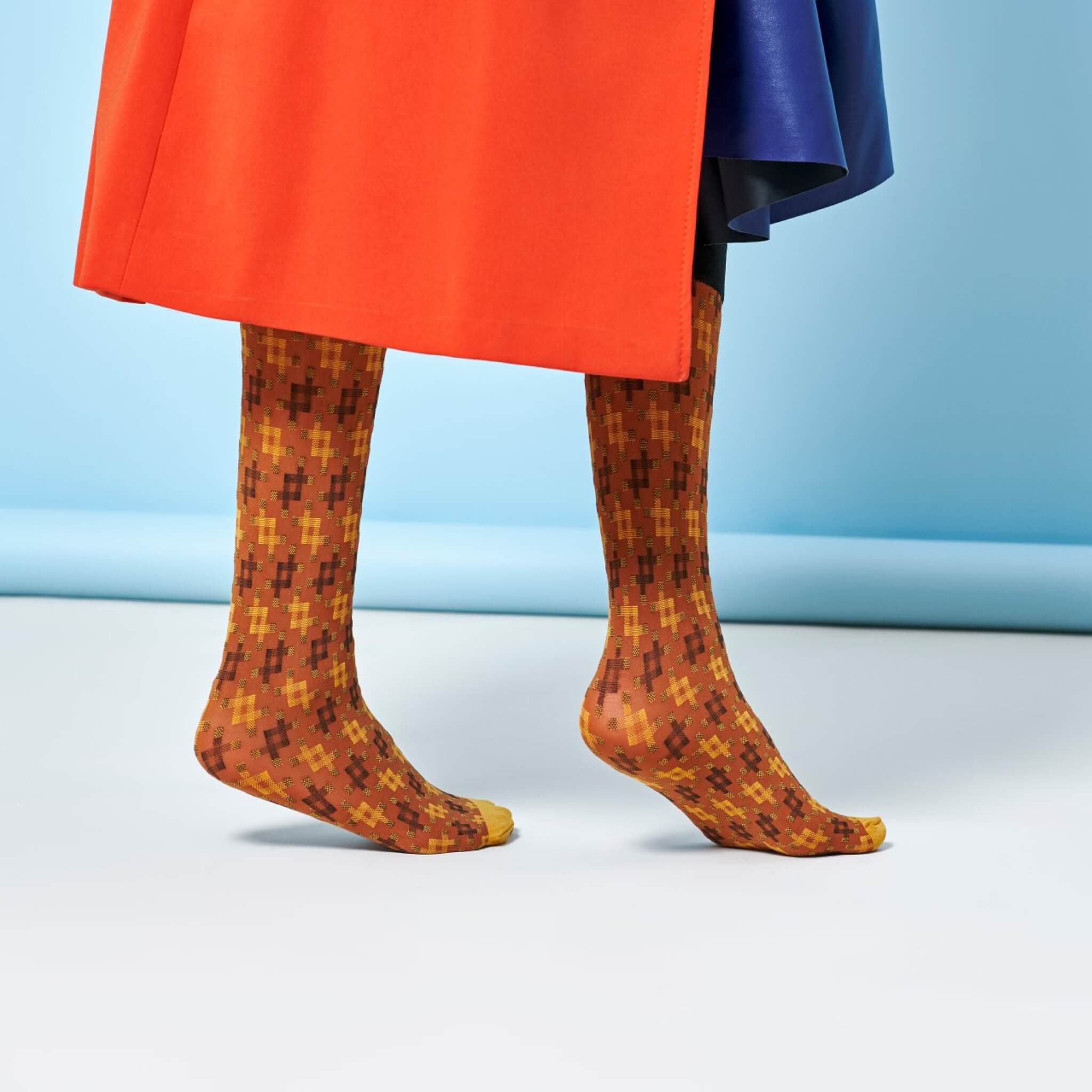 Women's brown Hysteria knee-high socks by Happy Socks Lovisa