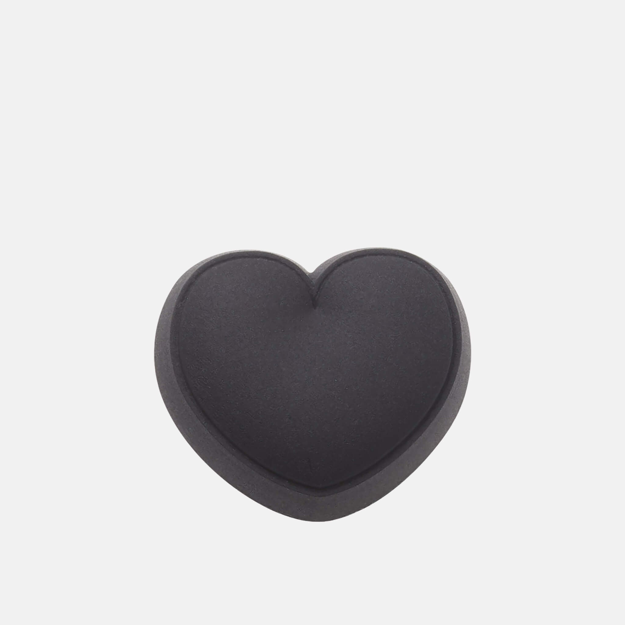 Jibbitz – Little Black Heart Pin
