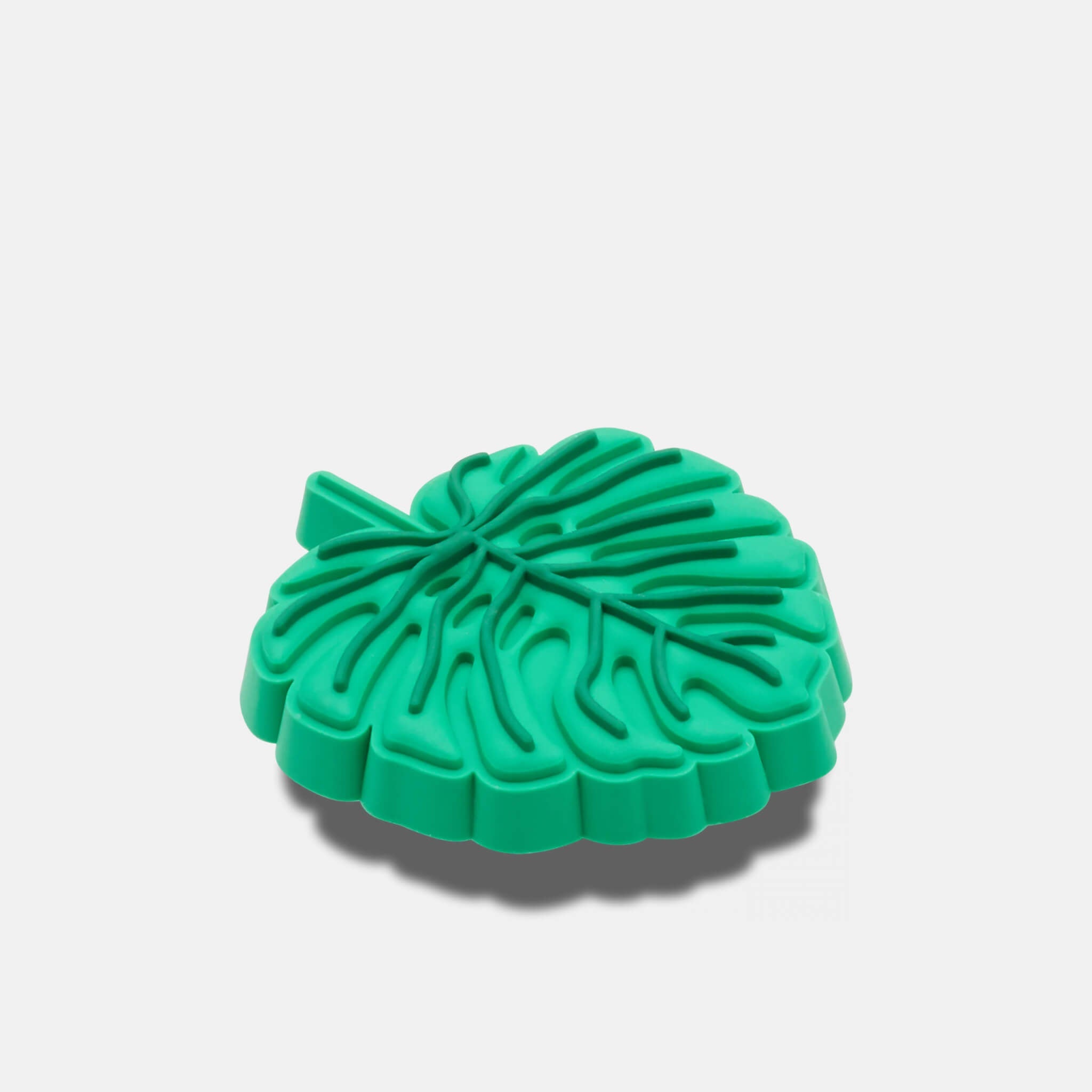 Jibbitz – Large Palm Leaf Pin