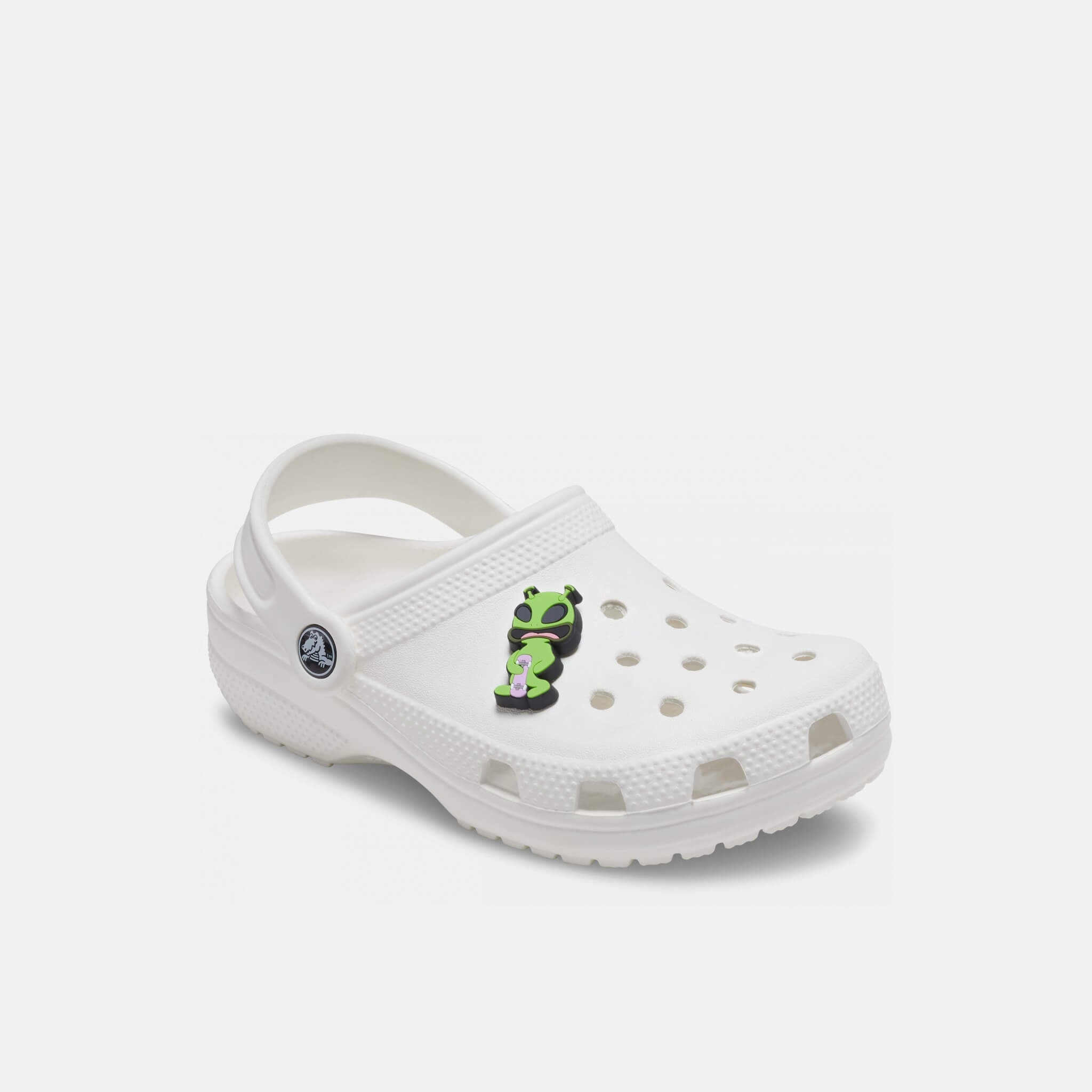Jibbitz – Alien Skater pin