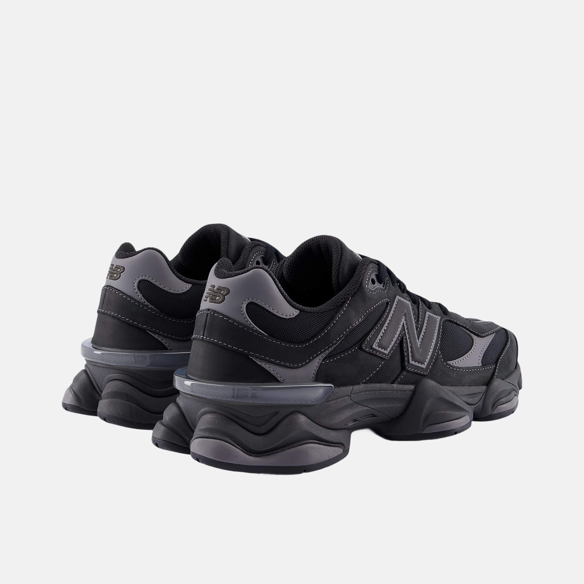 Unisex czarne sneakersy New Balance U906079E
